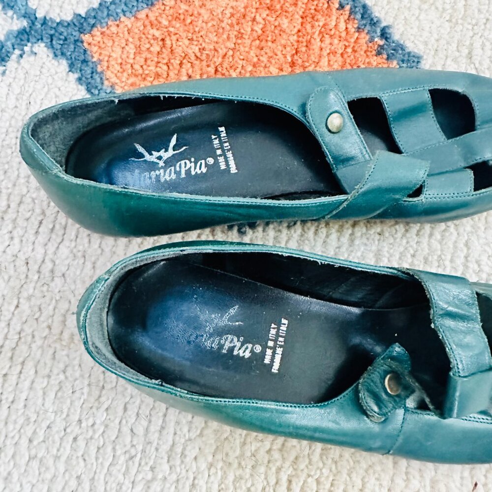 Vintage 1970s Italian Leather Emerald Green Mary Jane Flats Snap Closure Size 7 - Picture 3 of 5